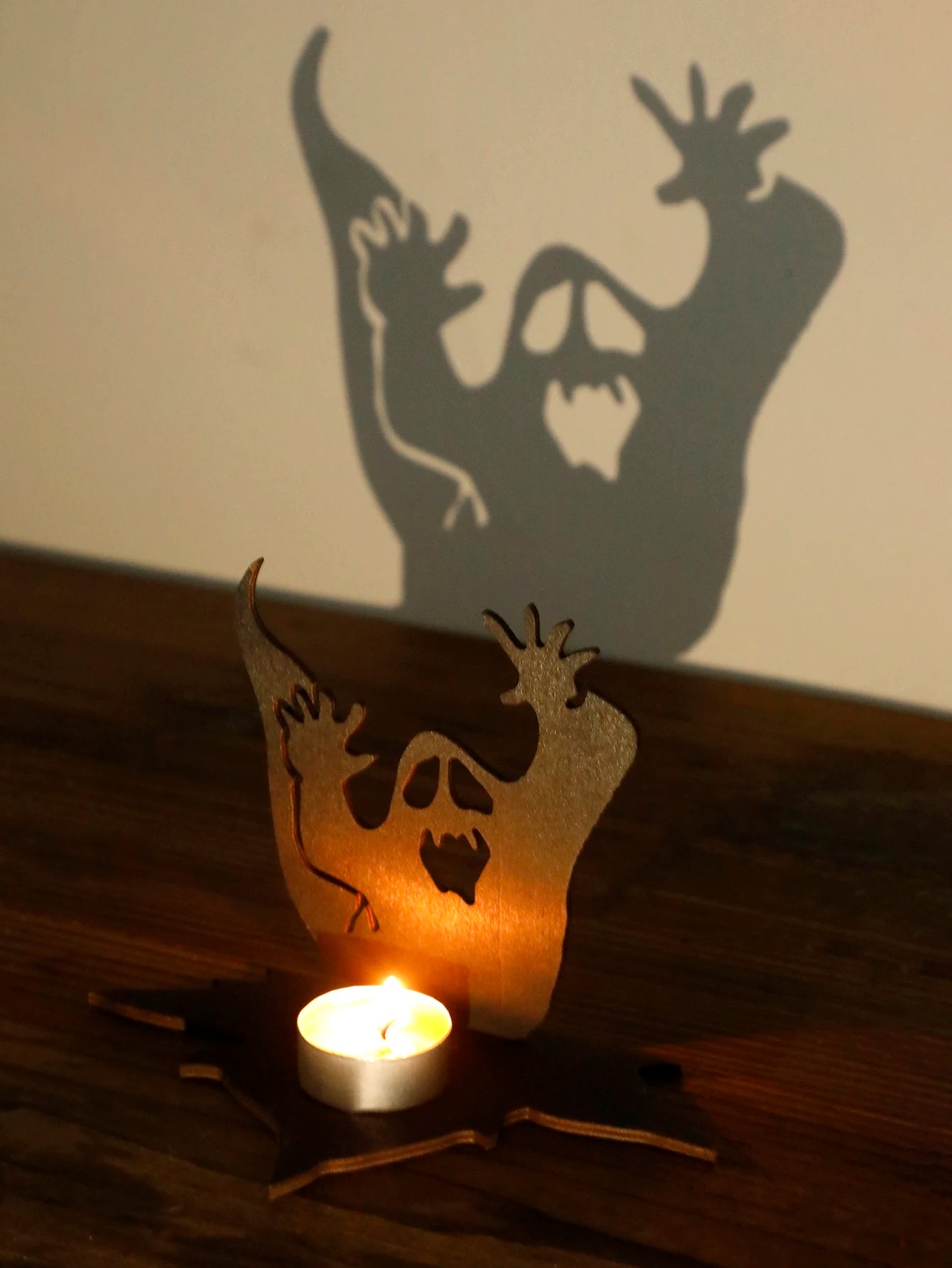 Halloween Wooden Ghost Candle Holder Spooky Tea Light Shadow Projector for Home Party and Haunted House Table Decorations Crafts